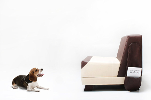 Il divano per cuccioli progettato da Monocomplex
